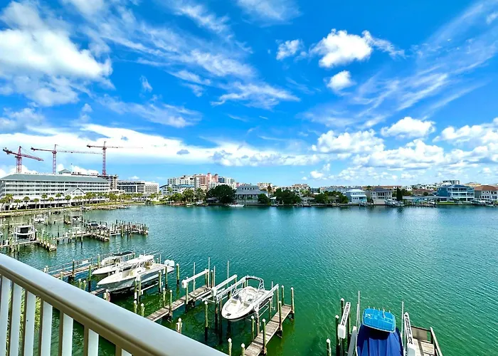 Bay Harbor 405 Apartment